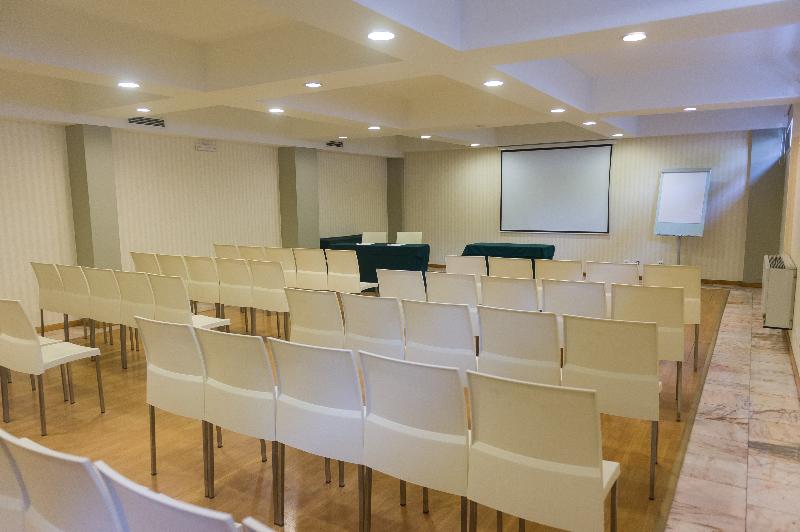 Amazonia Palmela Apartamentos Turisticos