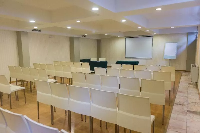 Amazonia Palmela Apartamentos Turisticos