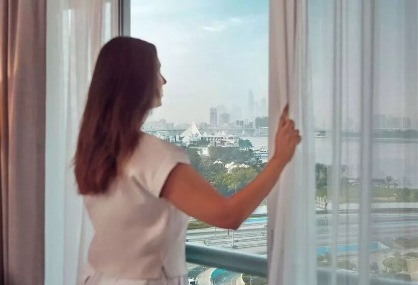 Flora Creek Deluxe Hotel Apartments, Dubai