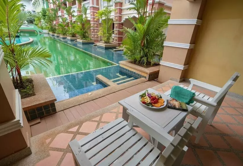 فندق Ayodhaya Palace Beach Resort Krabi