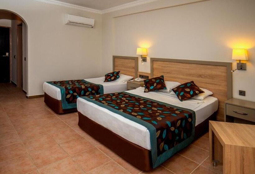 ホテル Club Dizalya