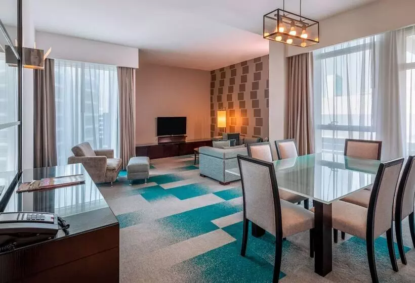 Flora Creek Deluxe Hotel Apartments, Dubai