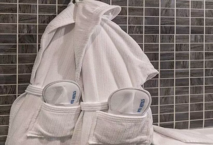 هتل H10 Roma Citta