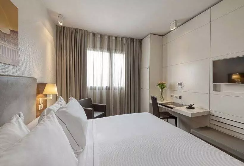 هتل H10 Roma Citta