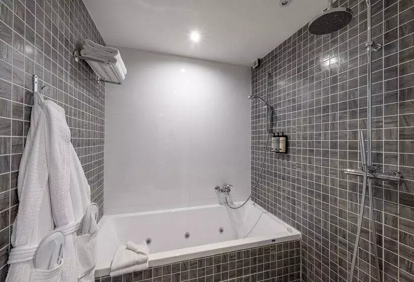 هتل H10 Roma Citta