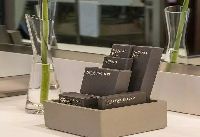 هتل H10 Roma Citta