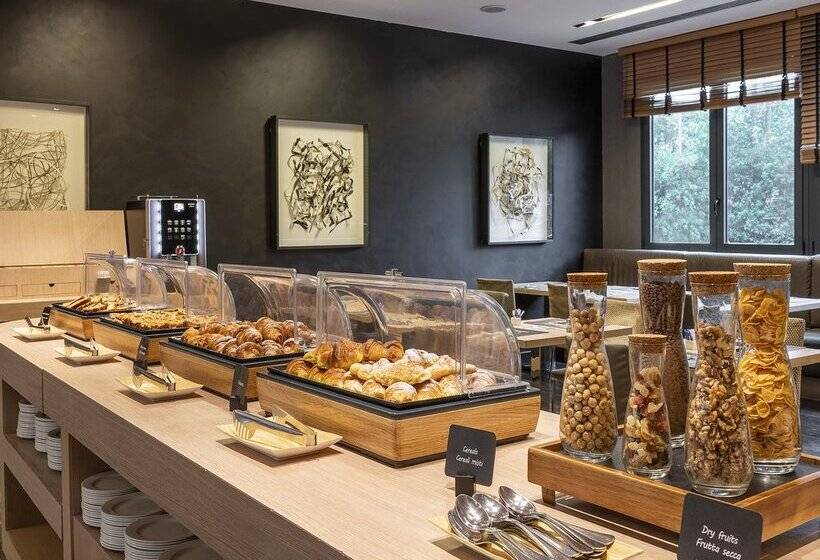 Hotel H10 Roma Citta