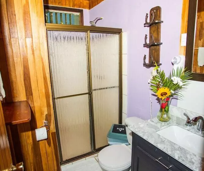 Hotel Jardines De Monteverde