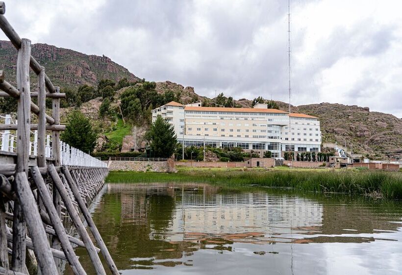 ホテル Jose Antonio Puno