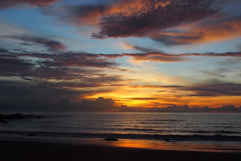בית מלון כפרי Khaolak Palm Beach Resort