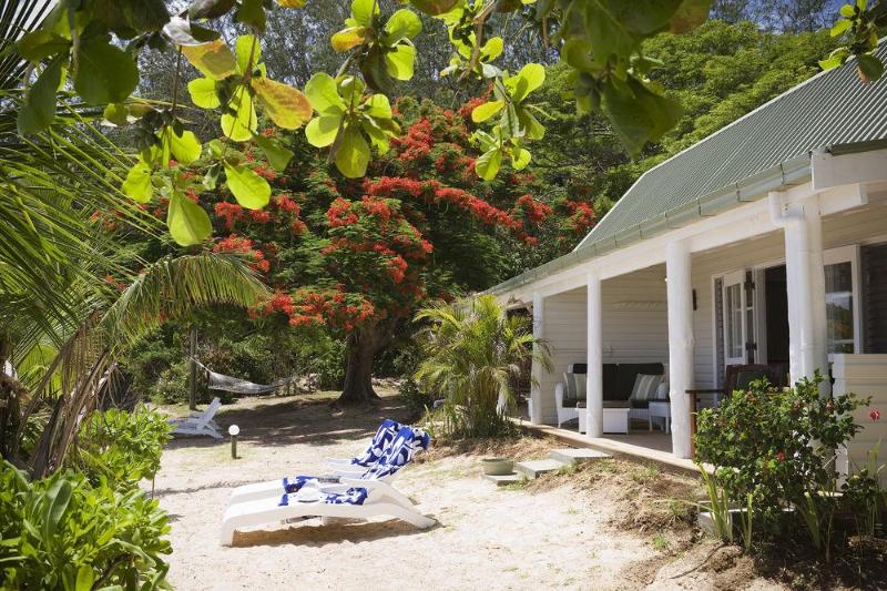 فندق Malolo Island Resort