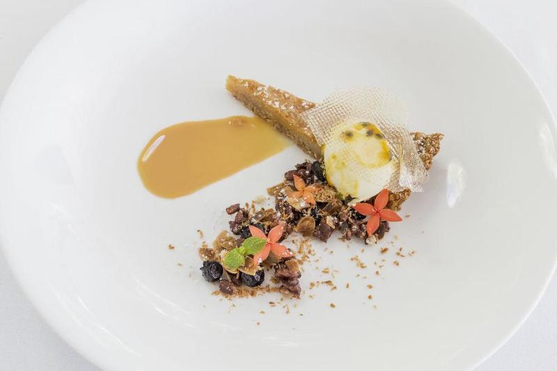 فندق Malolo Island Resort