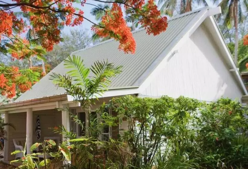 Hotel Malolo Island Resort