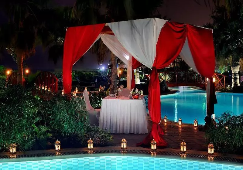 Mövenpick Hotel & Resort Al Bida A