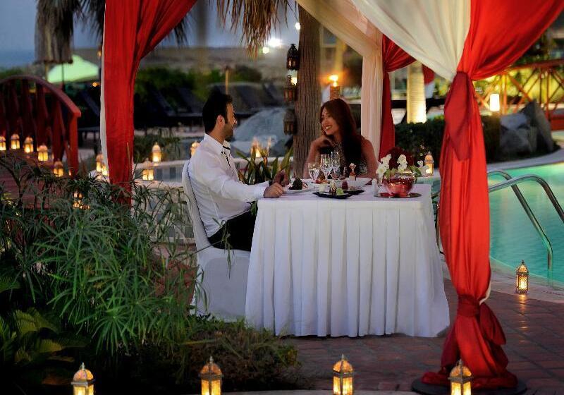 Mövenpick Hotel & Resort Al Bida A