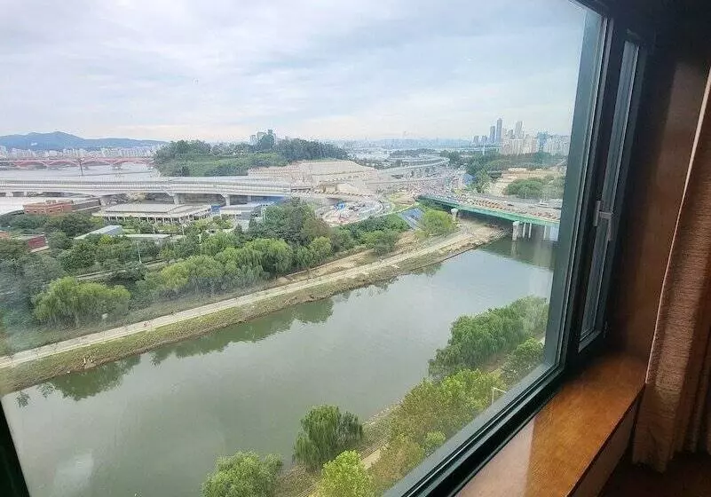 בית מלון כפרי Niagara