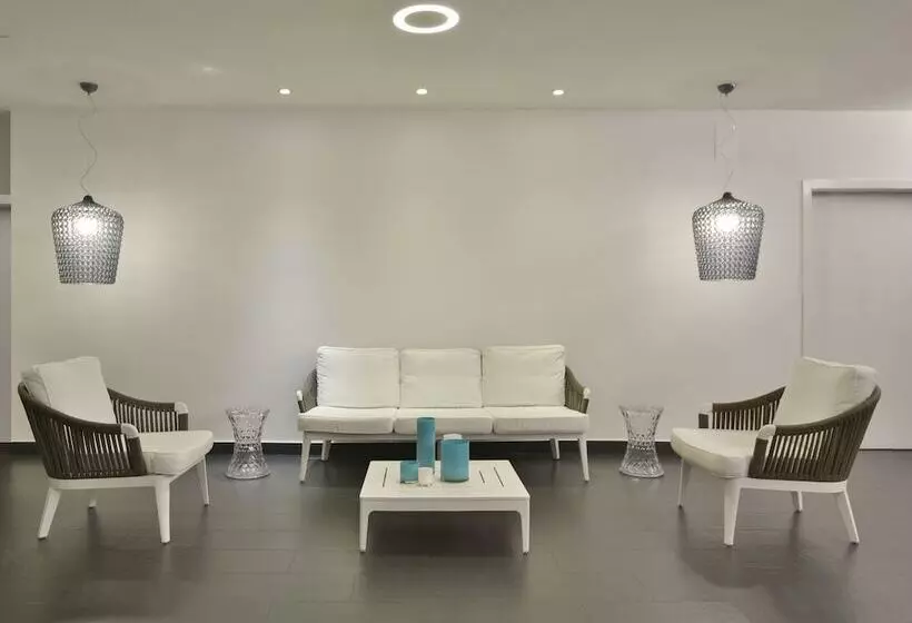 בית מלון כפרי Paestum Inn Beach Resort