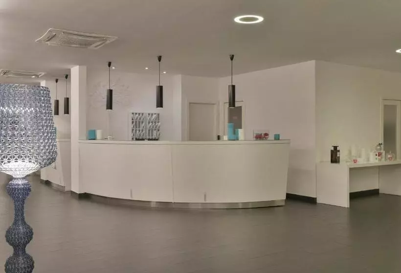 Otel Paestum Inn Beach Resort