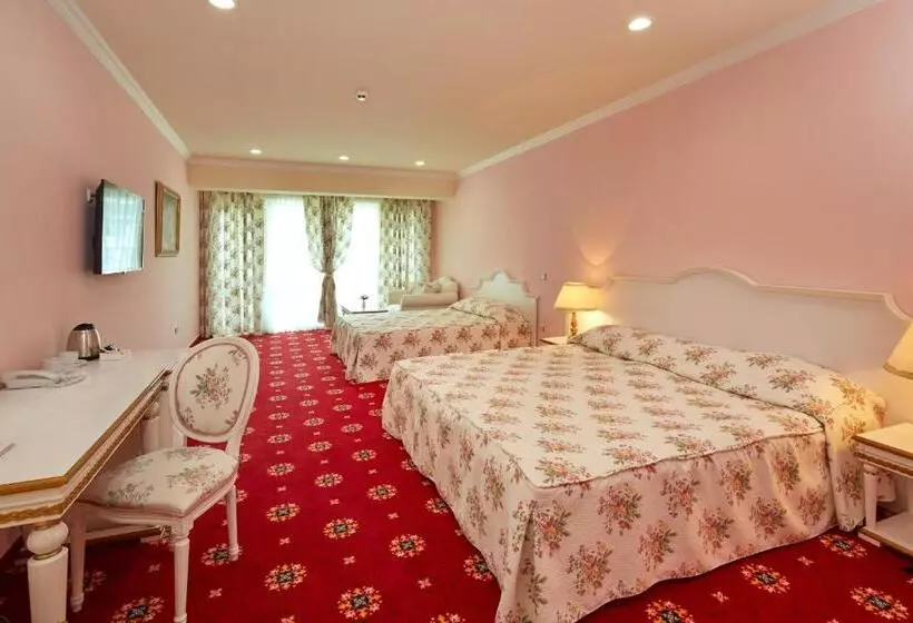 Planeta Hotel & Aquapark Free Beach Access   Ultra All Inclusive