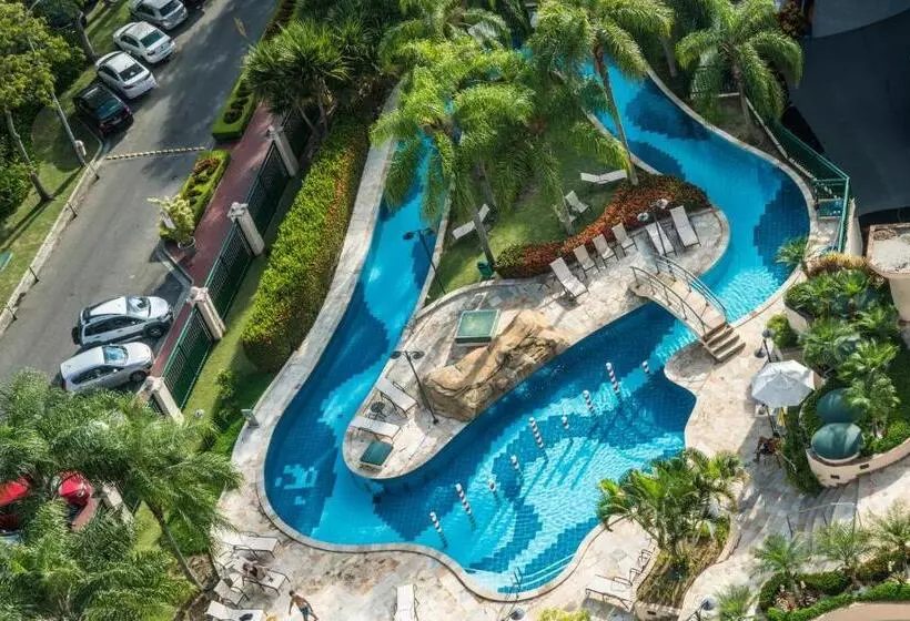 Hotelli Plaza Barra First