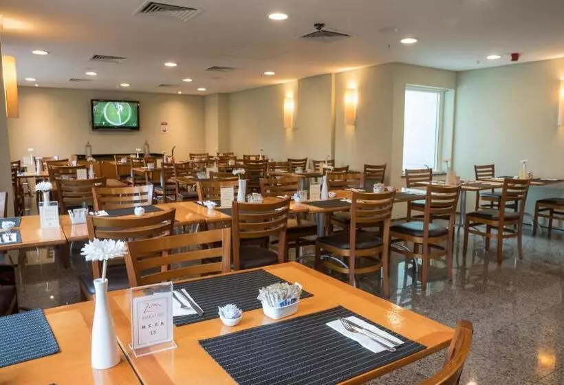 Hotelli Plaza Barra First