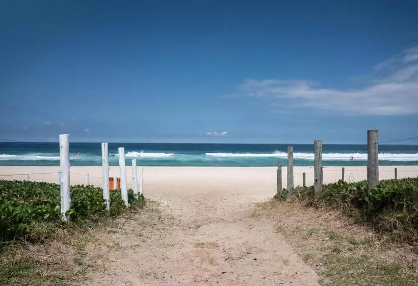 Hotelli Plaza Barra First