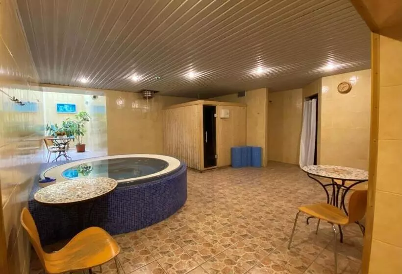 هتل Restaurant Smilga