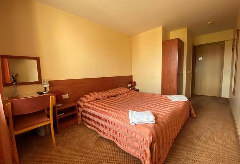 هتل Restaurant Smilga