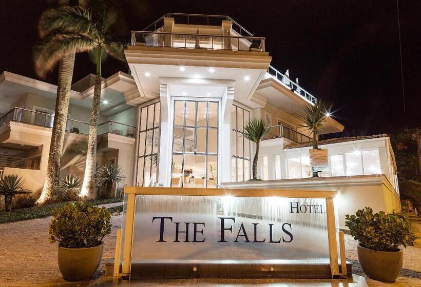 호텔 The Falls