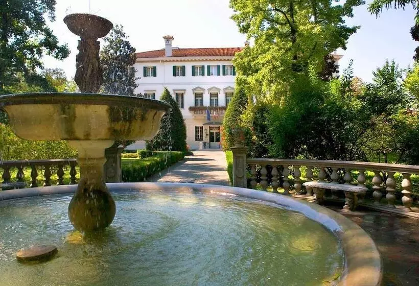 Отель Villa Revedin