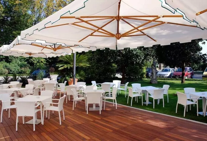 Отель Villa Revedin