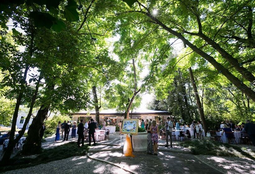 호텔 Villa Revedin