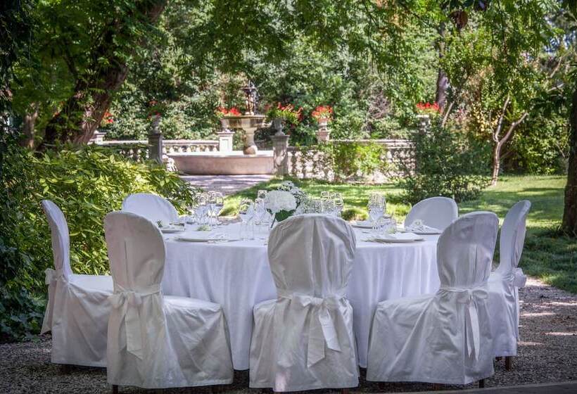 호텔 Villa Revedin