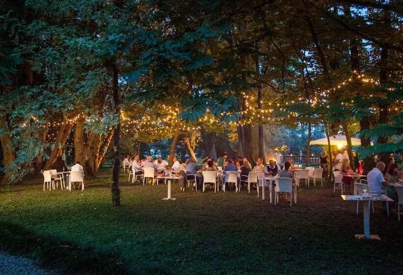 Отель Villa Revedin