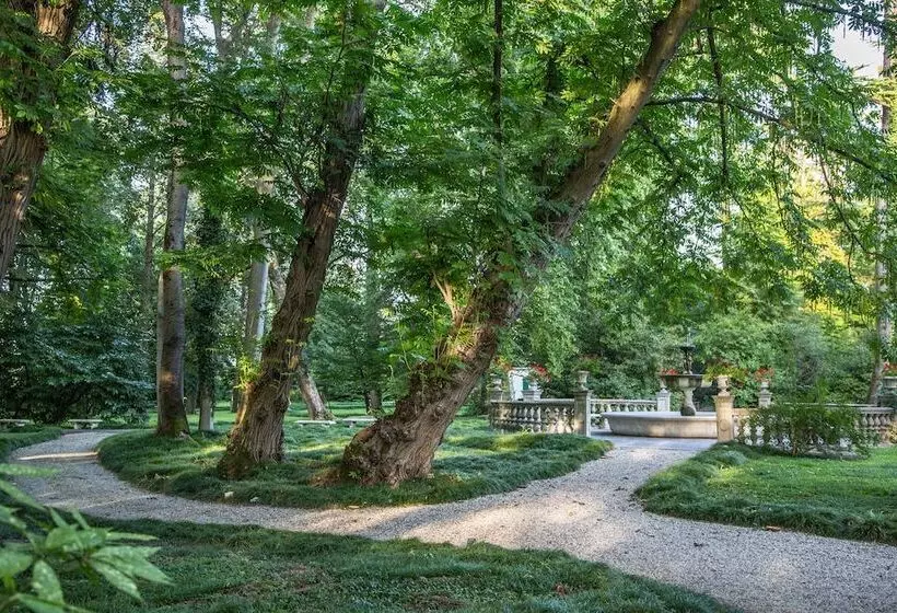 Отель Villa Revedin