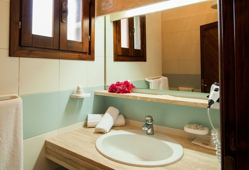 فندق Villaggio Alba Dorada Resort