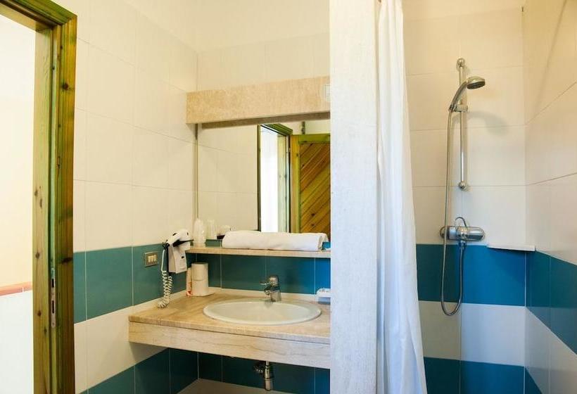 فندق Villaggio Alba Dorada Resort