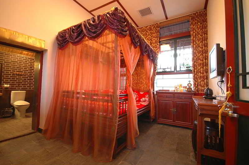 Отель Zhong Tang