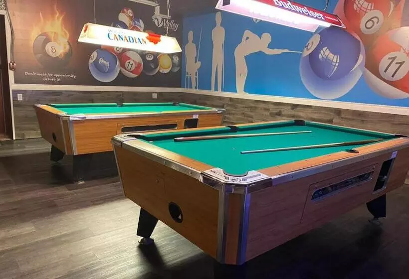 Hotelli Valley Motor Lodge