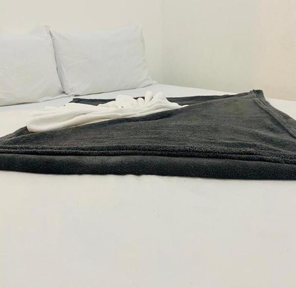 هاستل Pousada Center