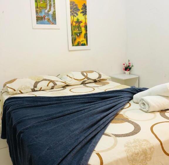 هاستل Pousada Center