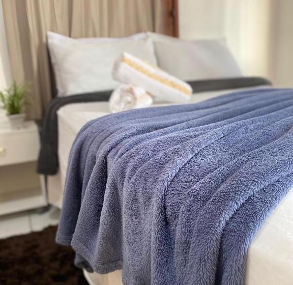 هاستل Pousada Center