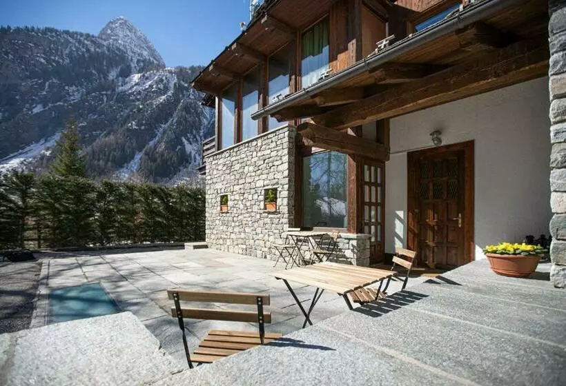 Aamiaismajoitus (B&B) Maison Altea