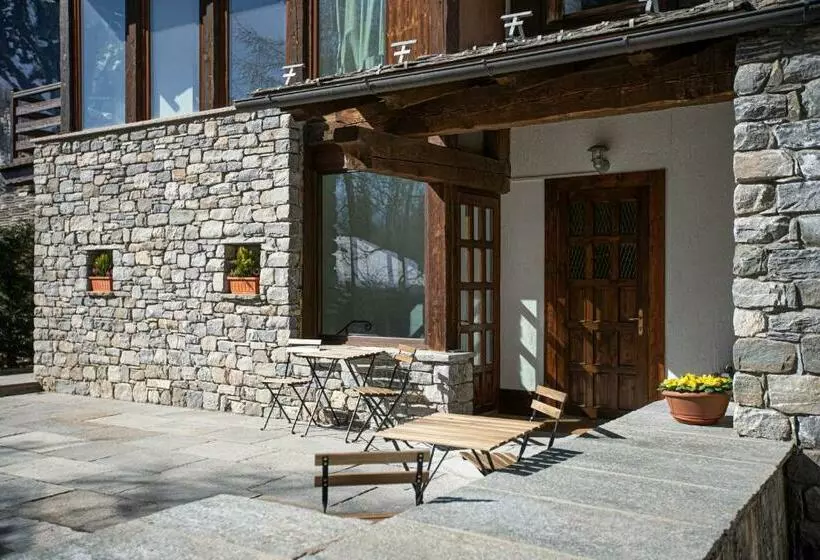 Aamiaismajoitus (B&B) Maison Altea