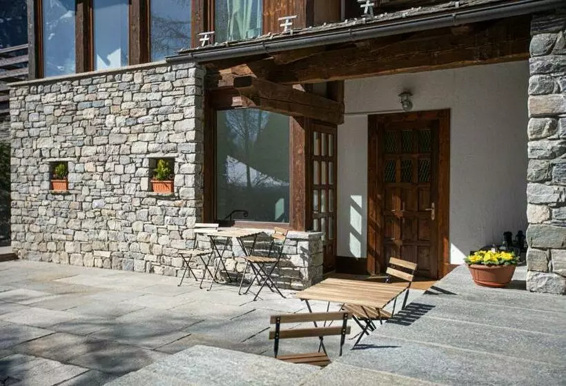 Aamiaismajoitus (B&B) Maison Altea