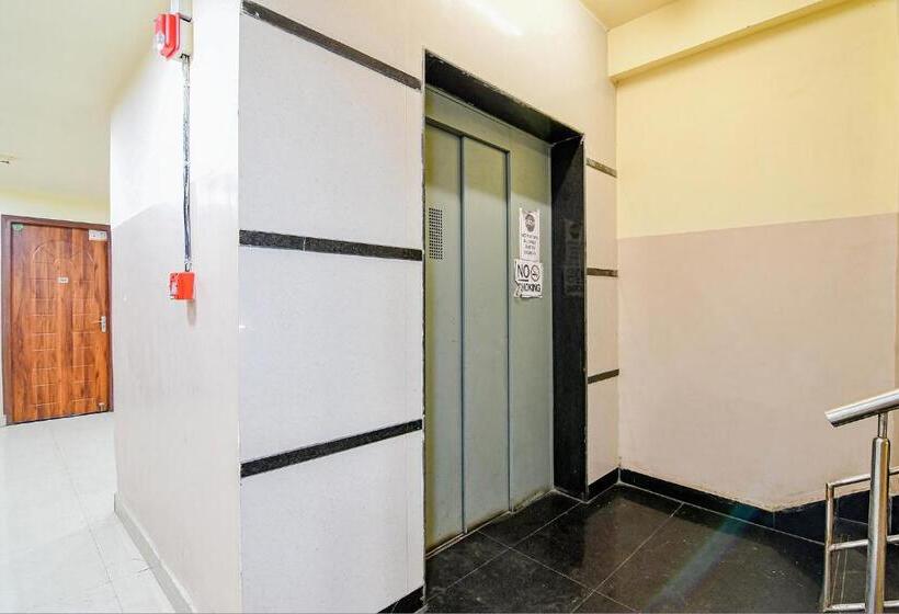 호텔 Fabexpress Westin Palaza