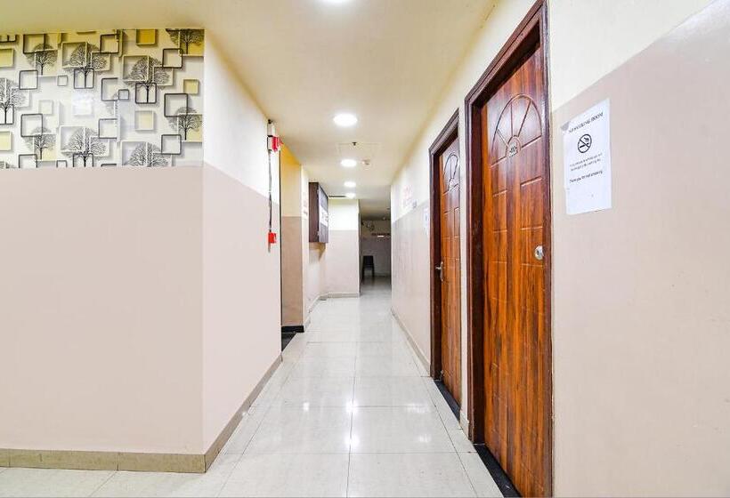 호텔 Fabexpress Westin Palaza