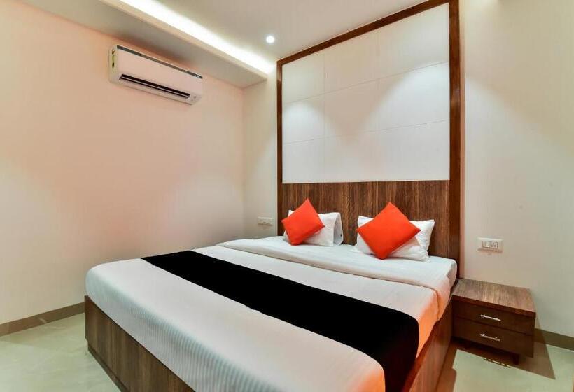 ホテル Capital O Maurya Inn