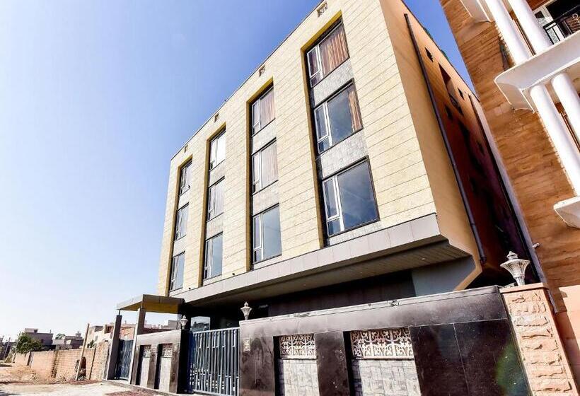 ホテル Capital O Maurya Inn