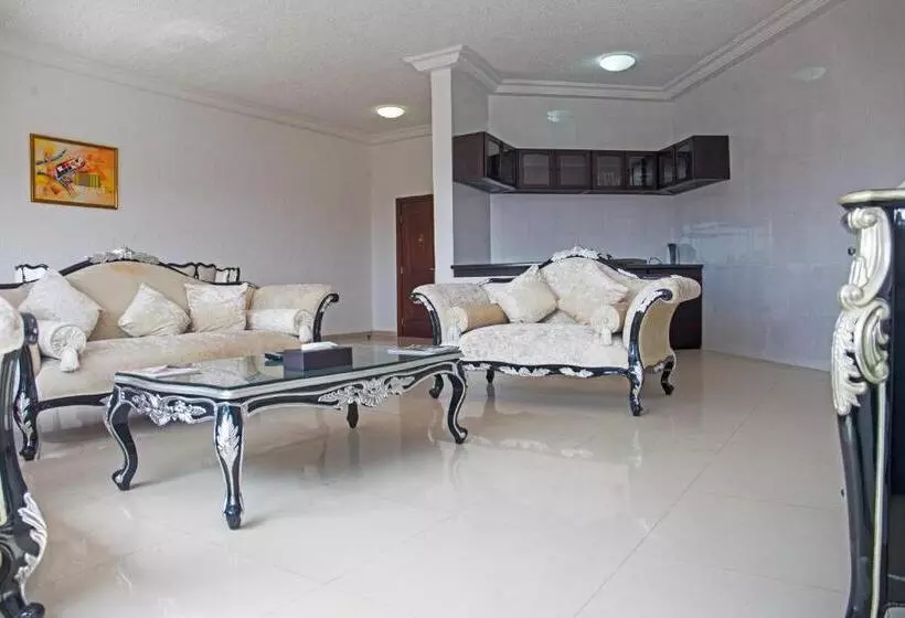 هتل Millenium Popo Beach